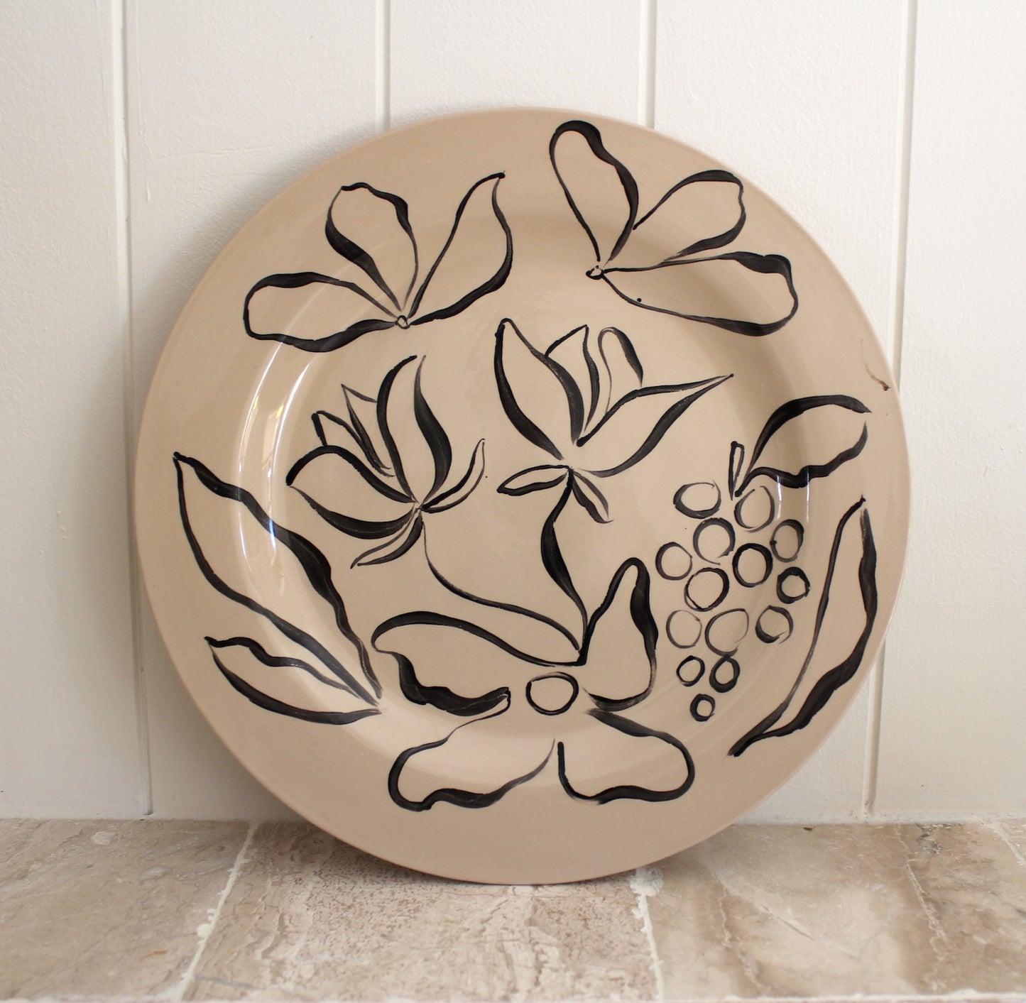 Ceramic wall plate 004